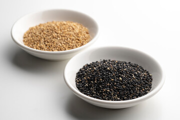 白ごまと黒ごま