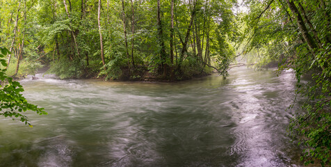 Hike through the Bittelschiesser valley with many caves and the historic Hornstein castle ruins