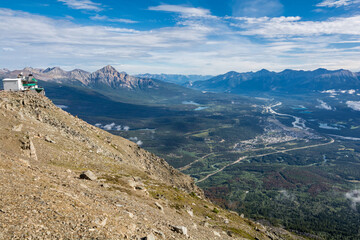 beautiful bird's-eye view. the beauty of the mountains. Canadian mountains, clouds.