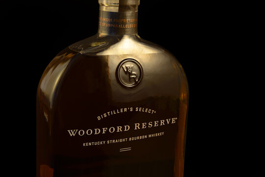 American Whiskey Woodford Reserve Bourbon, Kuntucky Straight