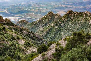 Fototapeta na wymiar モンセラットの奇岩山（スペイン・バルセロナ）
