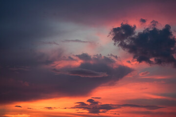 Fototapeta premium red sky before the rain