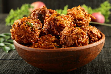 Indian vegetarian, vegan snack foods- onion fritters, Pyaaz Pakoda 