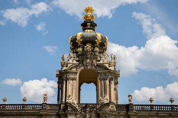 Fototapeta premium Historisches Gebäude in Dresden