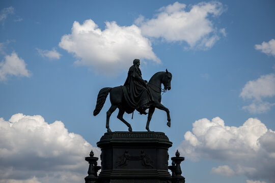 Reiterstatue in Dresden