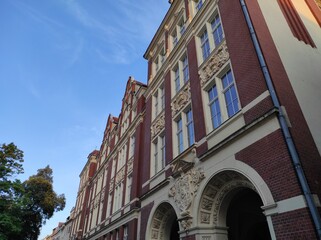 building country