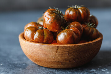 Fresh tomatoes in a plate 