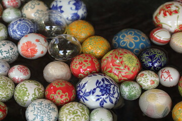カラフルな玉