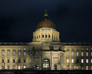 Berliner Stadtschloss bei Nacht