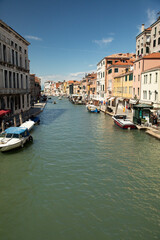 Fototapeta na wymiar Venice - View on water canal and tipical houses architecture
