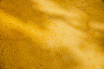 fond ou arrière-plan jaune, abstrait, texture de mur de béton coloré