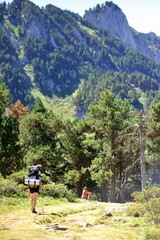 Fototapeta na wymiar Randonnée sport montagne - Ariège tourisme aventure marche trekking