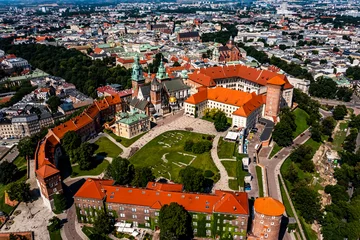 Foto auf Acrylglas Krakau Burg Wawel in Krakau   Luftbilder von der Burg Wawel in Krakau   Zamek Królewski na Wawelu