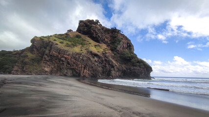  Piha beach Auckland, New Zealand 4-march-2021

Big rock on the beach