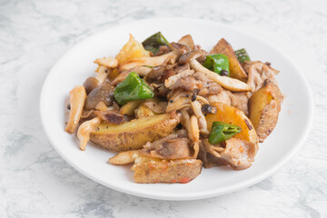 豚肉と野菜のオーロラソース炒め