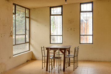 interno vuoto