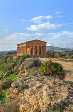 The Temple of Concordia at dusk, Valley of the Temples, Agrigento, Sicily, Italy