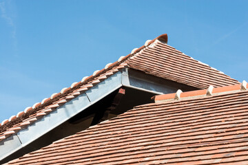 Toit rénové en gros plan