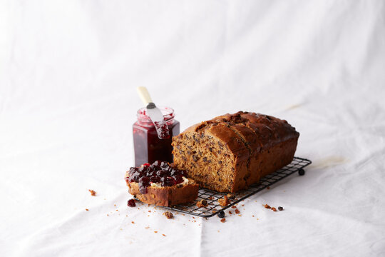 Fruit loaf with berry jam