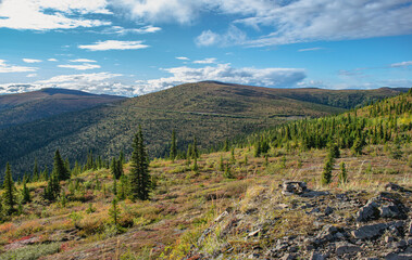 Fototapeta na wymiar Landscape around the Top of the World Highway. In between Alaskan and Canadian border.