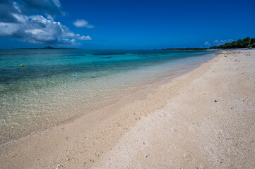 Fototapeta premium Bise Beach, Cape Bisezaki, Okinawa, Japan. A pristine beach on the main island of Okinawa with clear water and a beach reef