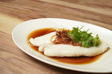 Steam fish with soya sauce
