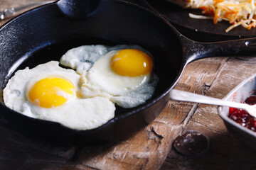 Fried eggs