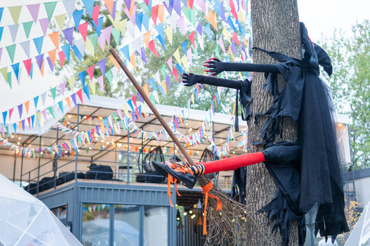 Cafe area decorated for Halloween