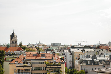 Fototapeta na wymiar Munich skyline by day