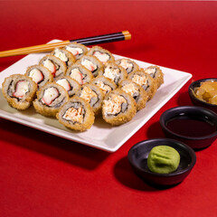 Fototapeta na wymiar sushi hot roll