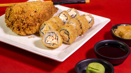 sushi hot roll and temaki