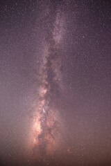 立ち昇る天の川銀河、夏の大三角形