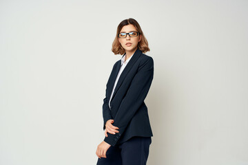 Obraz premium Business woman in black suit self confidence job official