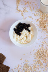 cottage cheese with berries