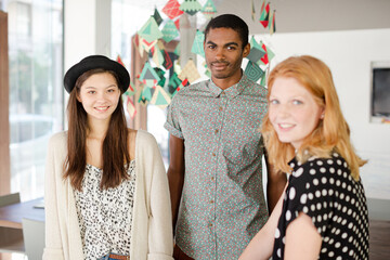 Obraz premium People smiling in office
