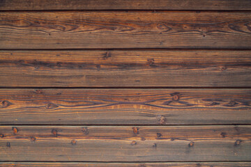 屋外で使われているきれいな木の板