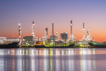 Oil refining export business