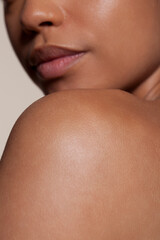Close-up of female shoulder © Elle Bramble/Cultura Creative