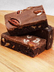 Simple pecan nut and fudge brownies
