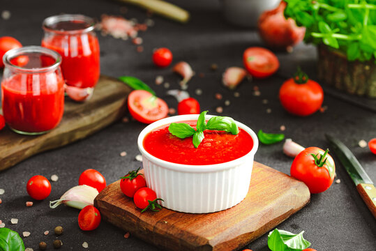 Tomato passata with basilium and garlic.