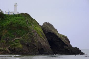 灯台と登山道がある角田岬／日本新潟県新潟市