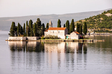 Fototapeta na wymiar Perast - Czarnogóra - Zatoka Kotorska
