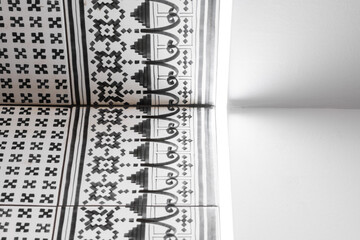 tiles pattern black and white 