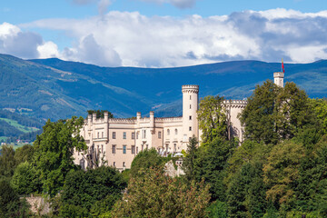 Schloss Wolfsberg Bzw Schloss HenckelDonnersmarckrnten