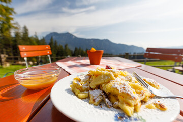 traditional snaks on farm in bavarian mountains (Brotzeit)