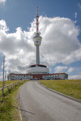 Obraz premium TV tower with a viewing platform at the top of Praděd in Jeseníky