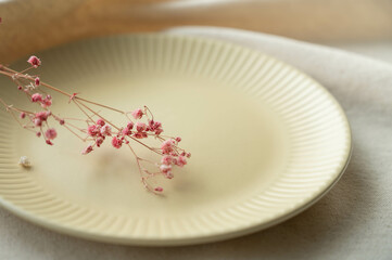 シンプルなお皿