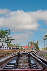 Fototapeta na wymiar Thai train tracks, beautiful sky day