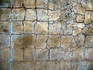 Background concrete wall with cracks