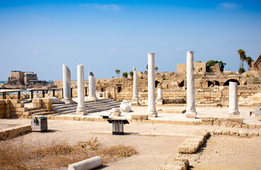 Fototapeta premium Ruins of ancient bathhouse at Caesarea National Park Israel August 2021